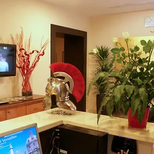 Hotel Versailles, Roma